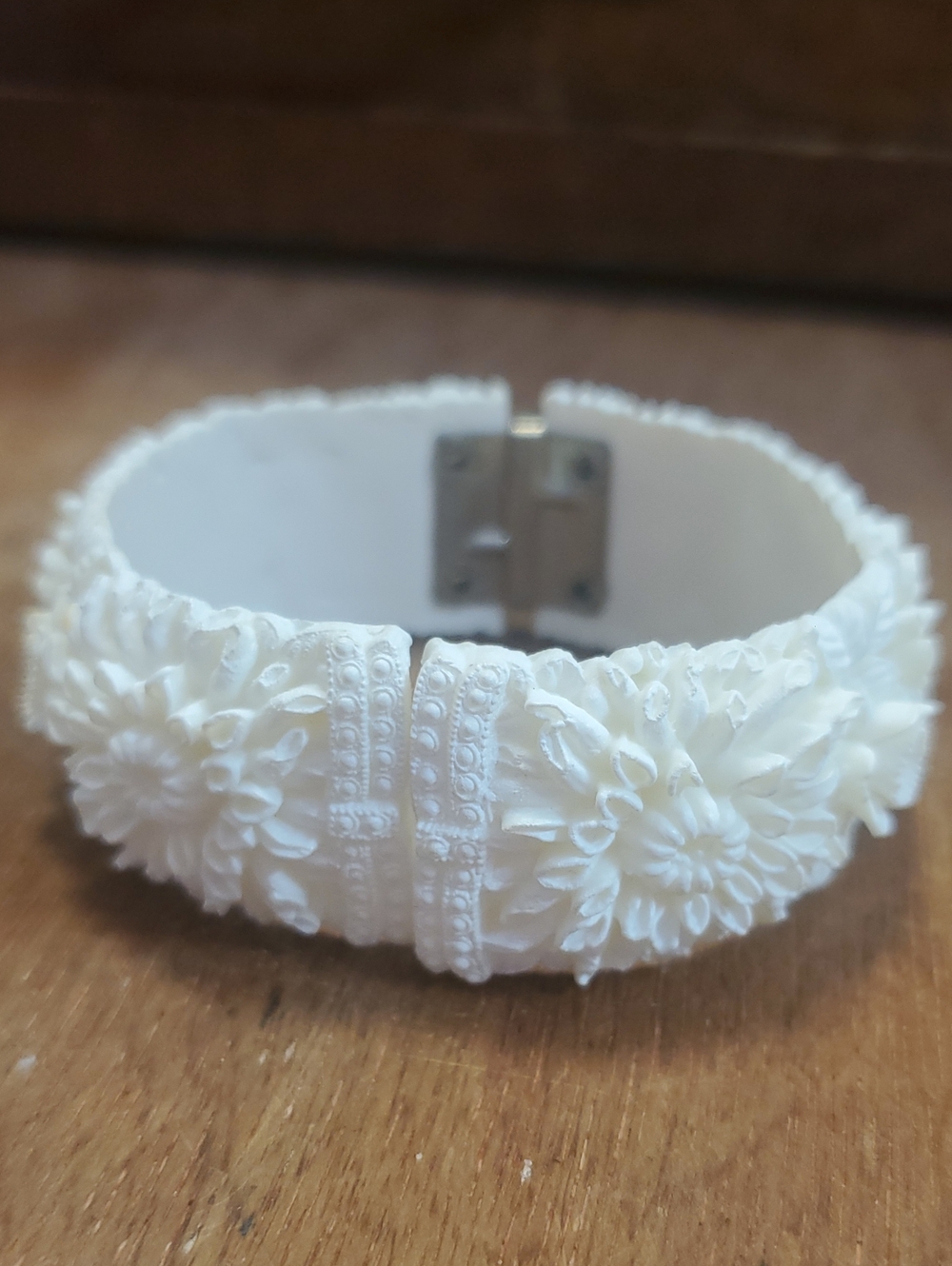 White Floral Carved Celluloid Cuff Bracelet D